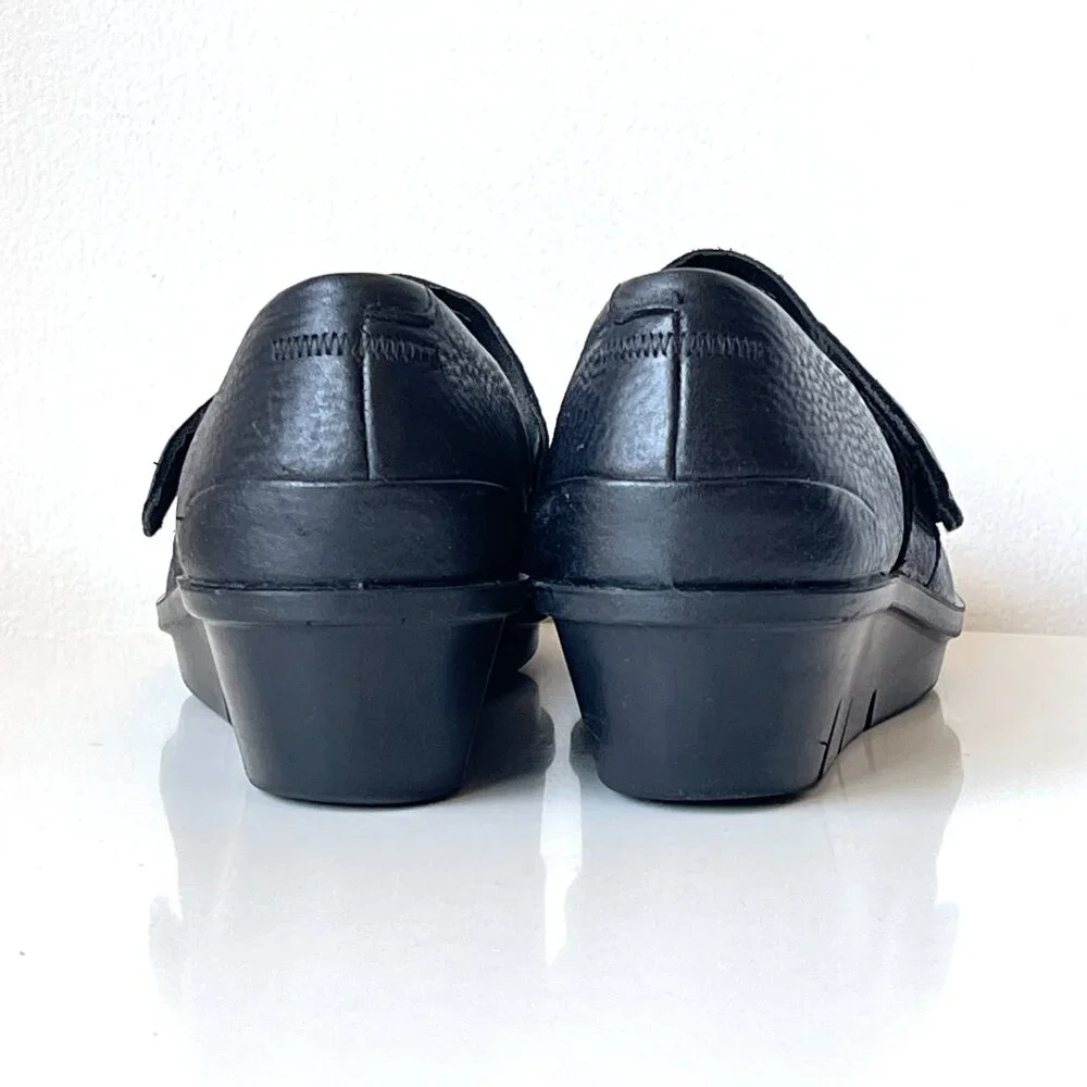 Women's ECCO Skyler Black Leather Mary Jane Wedge Shoes Size 9
